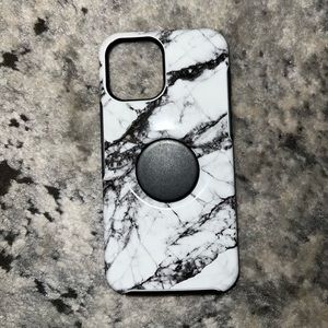 iPhone 12 Pro Max Otterbox